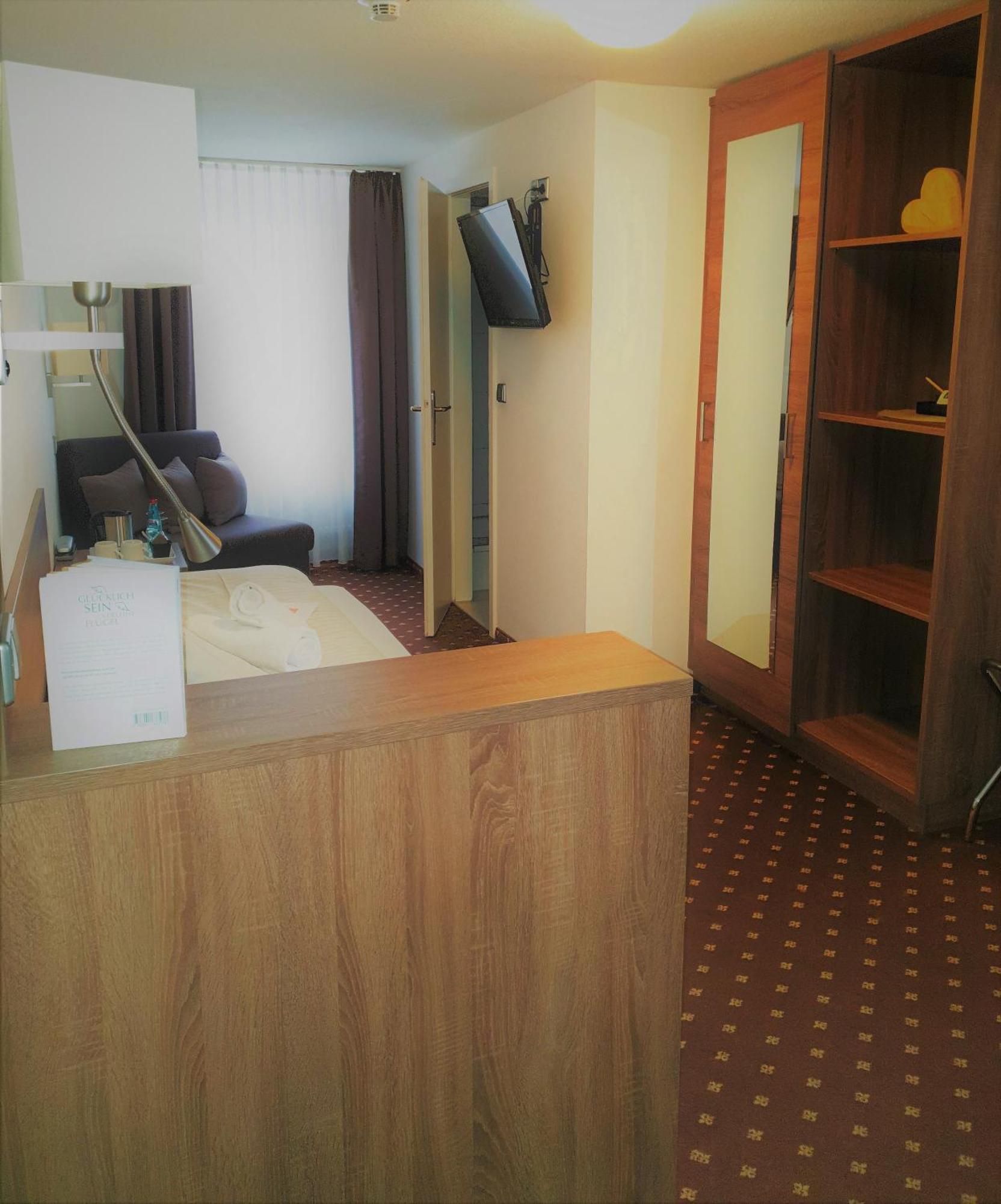 Brutsches Rebstock Hotel Laufenburg Room photo